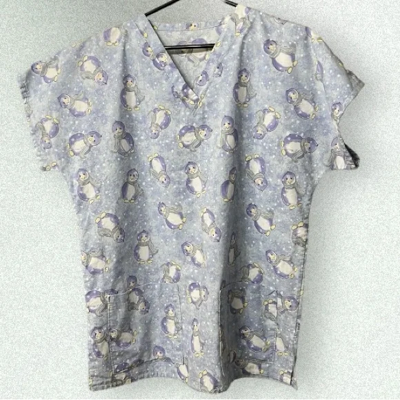 Scrub top Bundle! - Picture 8 of 10